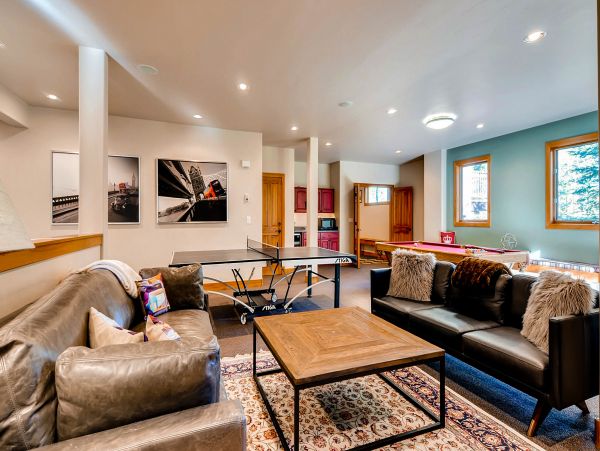 Mountain Vacation Home With Hot Tub 14 Guests