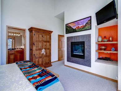 Mountain View 5 Bedroom Vacation Home in Breckenridge