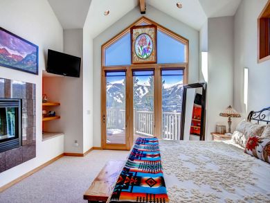 Mountain View 5 Bedroom Vacation Home in Breckenridge