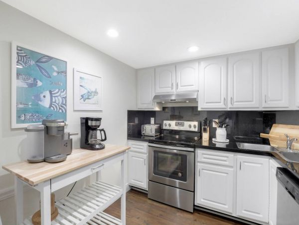 Stunning Views from This 2 Bedroom Condo on Tigertail Beach