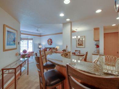 Beaver Creek Vacation Condo Sleeps Six Guests