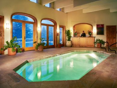 Beaver Creek Vacation Condo Sleeps Six Guests