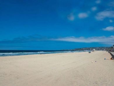 Mission Beach Luxury Vacation Rental Condo Three Bedrooms