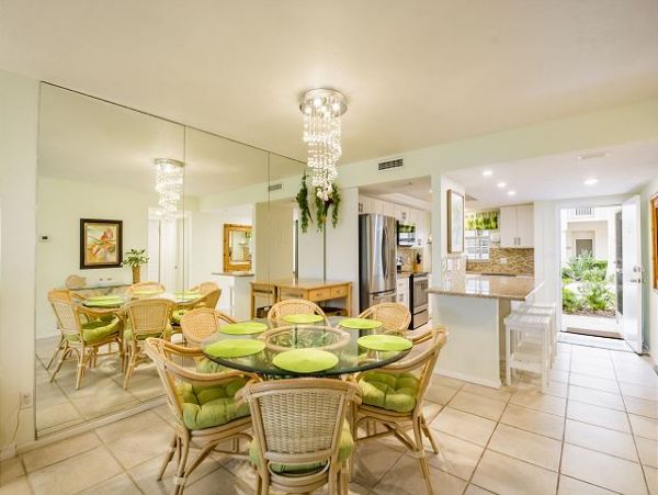 Charming Vacation Rental on Siesta Key Six Guests