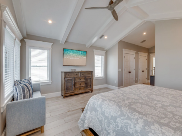 Luxury Bradenton Beach Home: Pool, Spa, & Bay Views