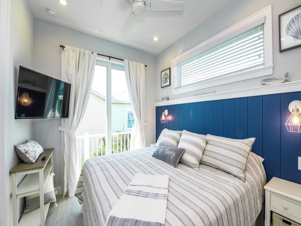 Bradenton Beach Luxury Vacation Rental Pool Home 7 Bedrooms