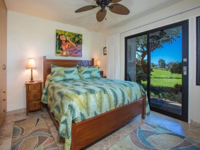 Beautiful 2 Bedroom Condo with Stunning Views of the Pacific