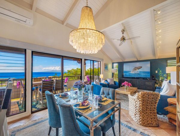 Wailea 180 Degree Views Luxury Rental 2 Bedroom Condo