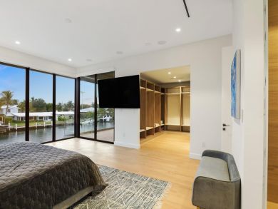 Fort Lauderdale Canal Front 5 Bedrooms Rental Home Fort Lauderdale Canal Front 5 Bedrooms Rental Home