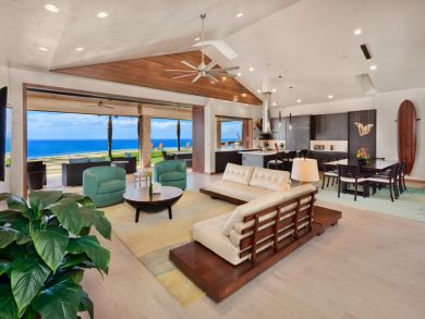 Lahaina Ocean Views Seven Bedrms