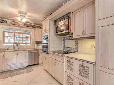 Siesta Key Vacation Home Sleeps Four Guests