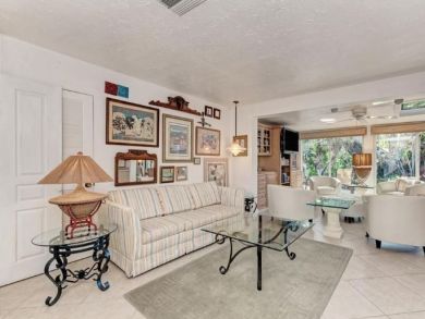 Siesta Key Vacation Home Sleeps Four Guests