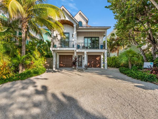 Anna Maria Island Vacation Rentals - Florida Gulf Coast Beach Homes with Pool & Spa