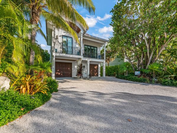 Anna Maria Island Vacation Rentals - Florida Gulf Coast Beach Homes with Pool & Spa