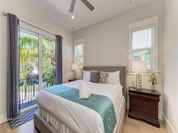 Anna Maria Island Vacation Rentals - Florida Gulf Coast Beach Homes with Pool & Spa