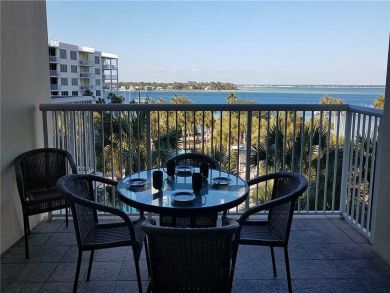 Okaloosa Island Fort Walton Beach Condo 928524 Okaloosa Island Fort Walton Beach Condo 928524