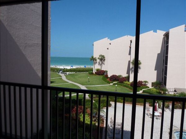 Experience Luxury and Comfort in Siesta Key