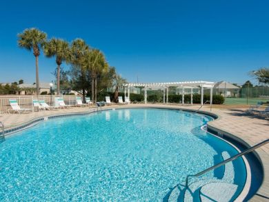 Miramar Beach  Vacation Renal Home Sleeps Sixteen Guests