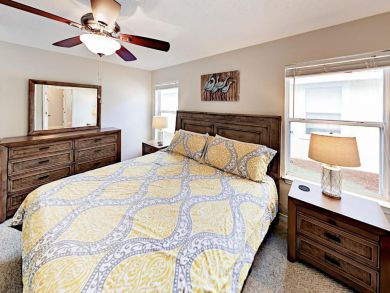 Miramar Beach  Vacation Renal Home Sleeps Sixteen Guests