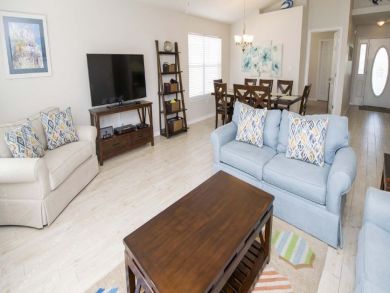 Miramar Beach  Vacation Renal Home Sleeps Sixteen Guests