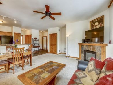 Truckee Three Bedroom Rental Condo Sleeps Six Guests