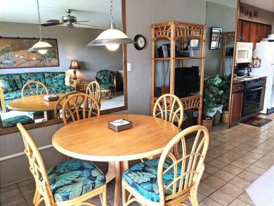 Kihei Vacation Ocean  Condo Sleeps Four Guests