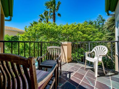 Destin Luxury Vacation Accommodation Walk to Beach