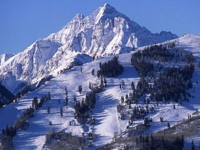 Aspen Luxury Vacation Rental Condo Two Bedrooms