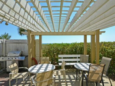 Destin Vacation Rental Condo Two Bedrooms