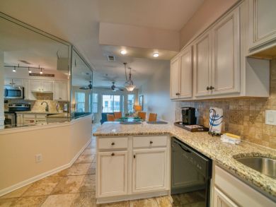 Destin Vacation Rental Condo Two Bedrooms