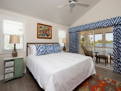 Cayman Island Vacation Cottage 2 Bedrooms Sleeps 7 Guests Cayman Island Vacation Cottage 2 Bedrooms Sleeps 7 Guests
