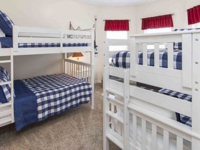 Destin Vacation Home Sleeps Twelve Guests.