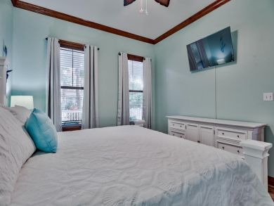 Destin Luxury Vacation Rental Home Four Bedrooms