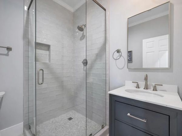 Destin Vacation Home Five Bedroom Walk to Beach