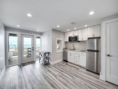 Beaches Of South Walton Gulf Front Townhome Sleeps 14