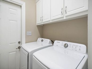Luxury 3-Bedroom Rental in Destin - Ideal Family Getaway Luxury 3-Bedroom Rental in Destin - Ideal Family Getaway