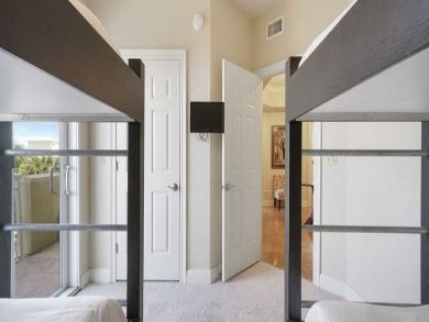 Destin Gulf Front 4 Bedrooms + Bonus Room Vacation Condo