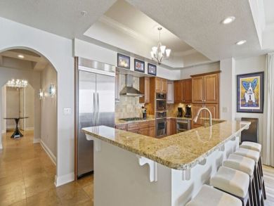 Destin Gulf Front 4 Bedrooms + Bonus Room Vacation Condo
