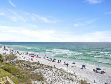 Destin Gulf Front 4 Bedrooms + Bonus Room Vacation Condo