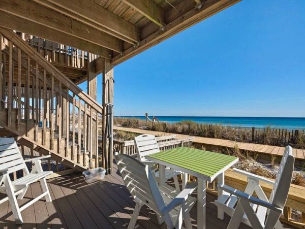 On Beach Luxury 3 Bedroom Vacation Townhome Sleeps 12 Guests