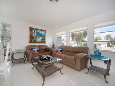 Cape Coral Vacation Home Sleeps Six Guests Cape Coral Vacation Home Sleeps Six Guests