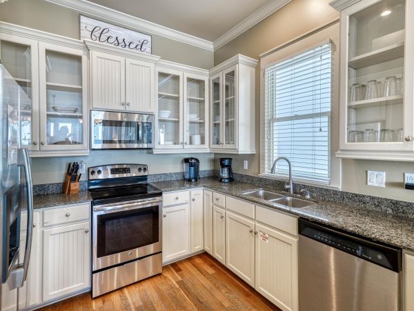 Beachfront Vacation Rental with Private Splash Pool in Miramar Beach