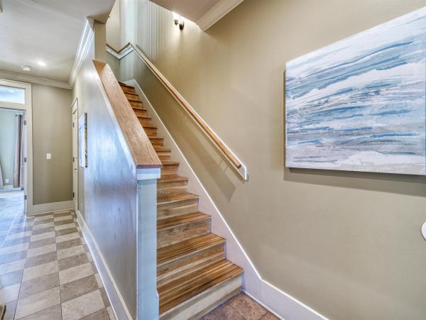 Beachfront Vacation Rental with Private Splash Pool in Miramar Beach