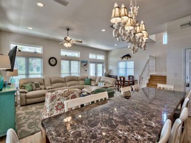 Private Home with Pool Short Walk to Gated Beach! Private Home with Pool Short Walk to Gated Beach!