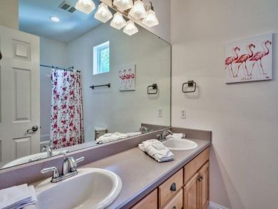 Private Home with Pool Short Walk to Gated Beach! Private Home with Pool Short Walk to Gated Beach!
