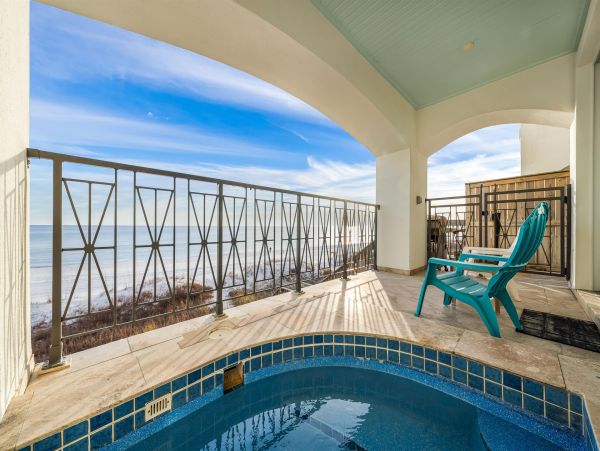 Miramar Beach Luxurious Gulf-Front Townhome with Private Pool and Breathtaking Views
