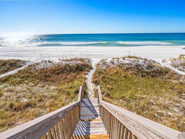 Miramar Beach Luxurious Gulf-Front Townhome with Private Pool and Breathtaking Views