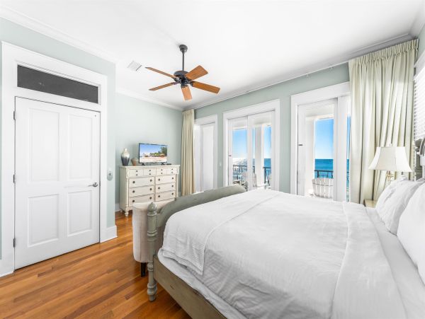 Miramar Beach Luxurious Gulf-Front Townhome with Private Pool and Breathtaking Views