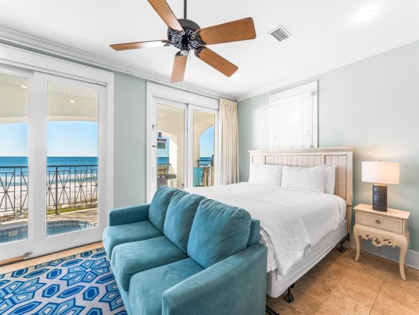 Miramar Beach Luxurious Gulf-Front Townhome with Private Pool and Breathtaking Views
