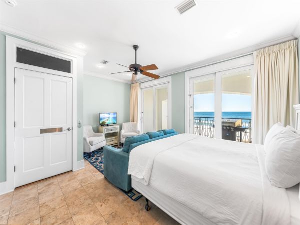 Miramar Beach Luxurious Gulf-Front Townhome with Private Pool and Breathtaking Views